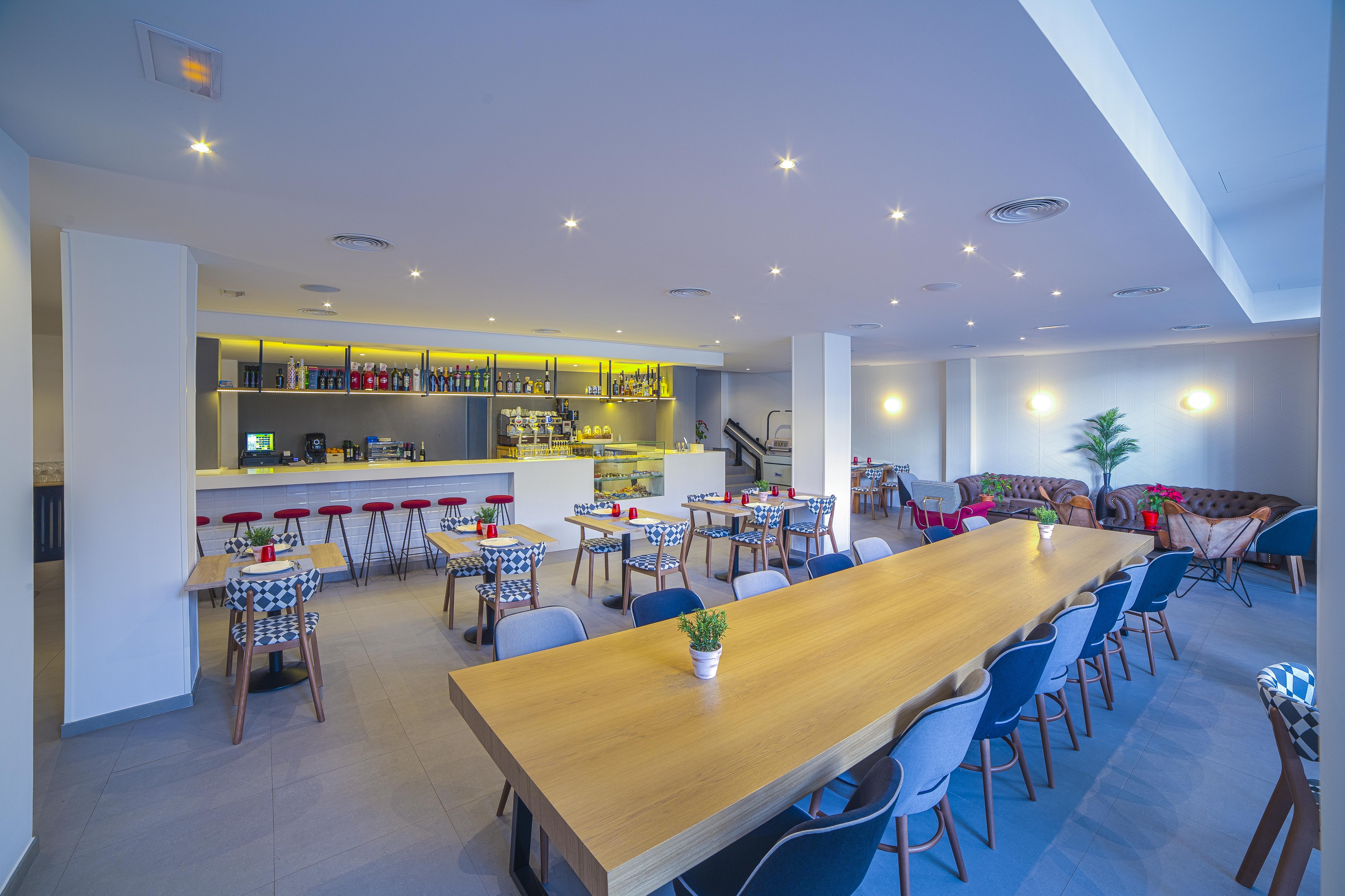 Hospedium Hotel Canitas Maite Gastronomico Casas-Ibanez Eksteriør billede